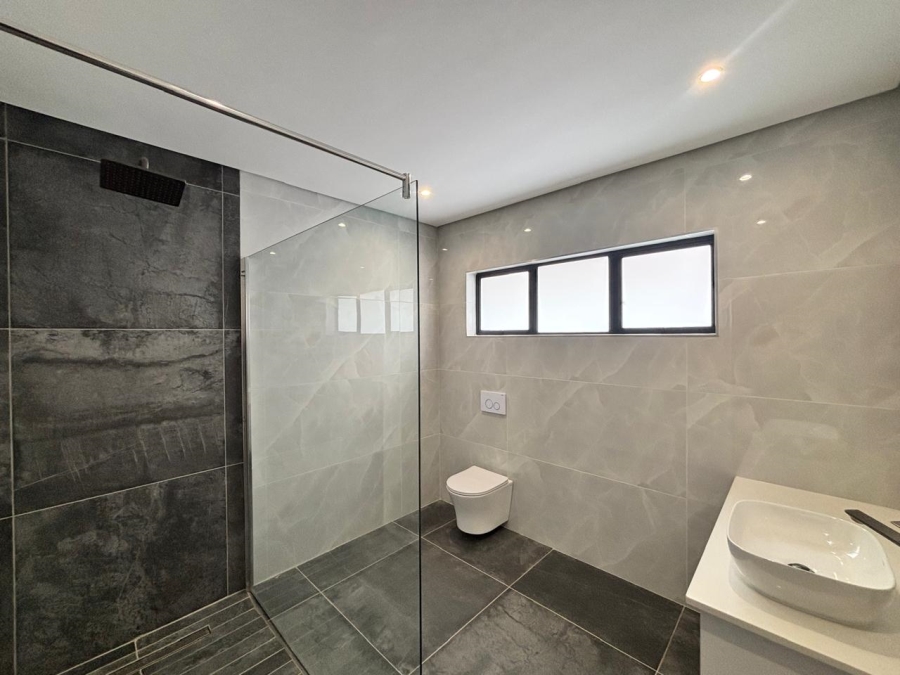 4 Bedroom Property for Sale in Grimbeeck Park North West